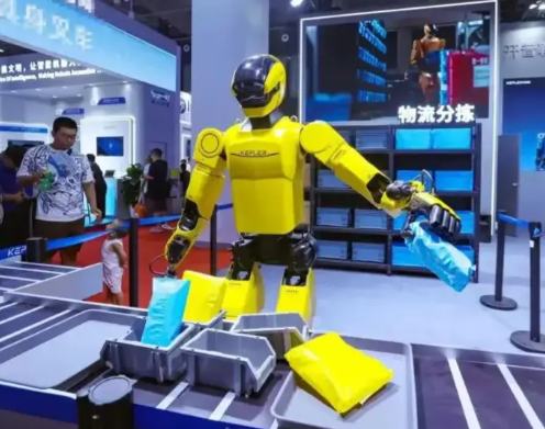 2026北京世亚智博会：大模型赋能机器人，开启智能产业新周期 ()
